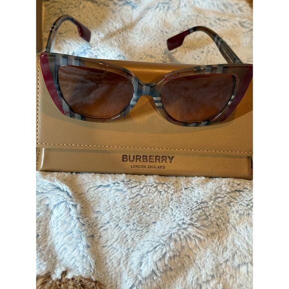 BURBERRY Women\'s Brown Cat-Eye Sunglasses main image 7